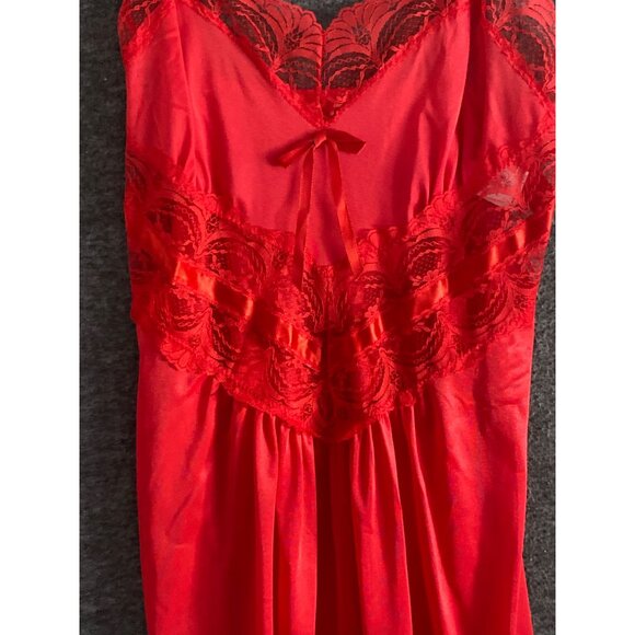 Petra Fashion Nightgown Red Nylon Lace Lingerie Bridal Romantic Valentine USA L - Picture 4 of 12